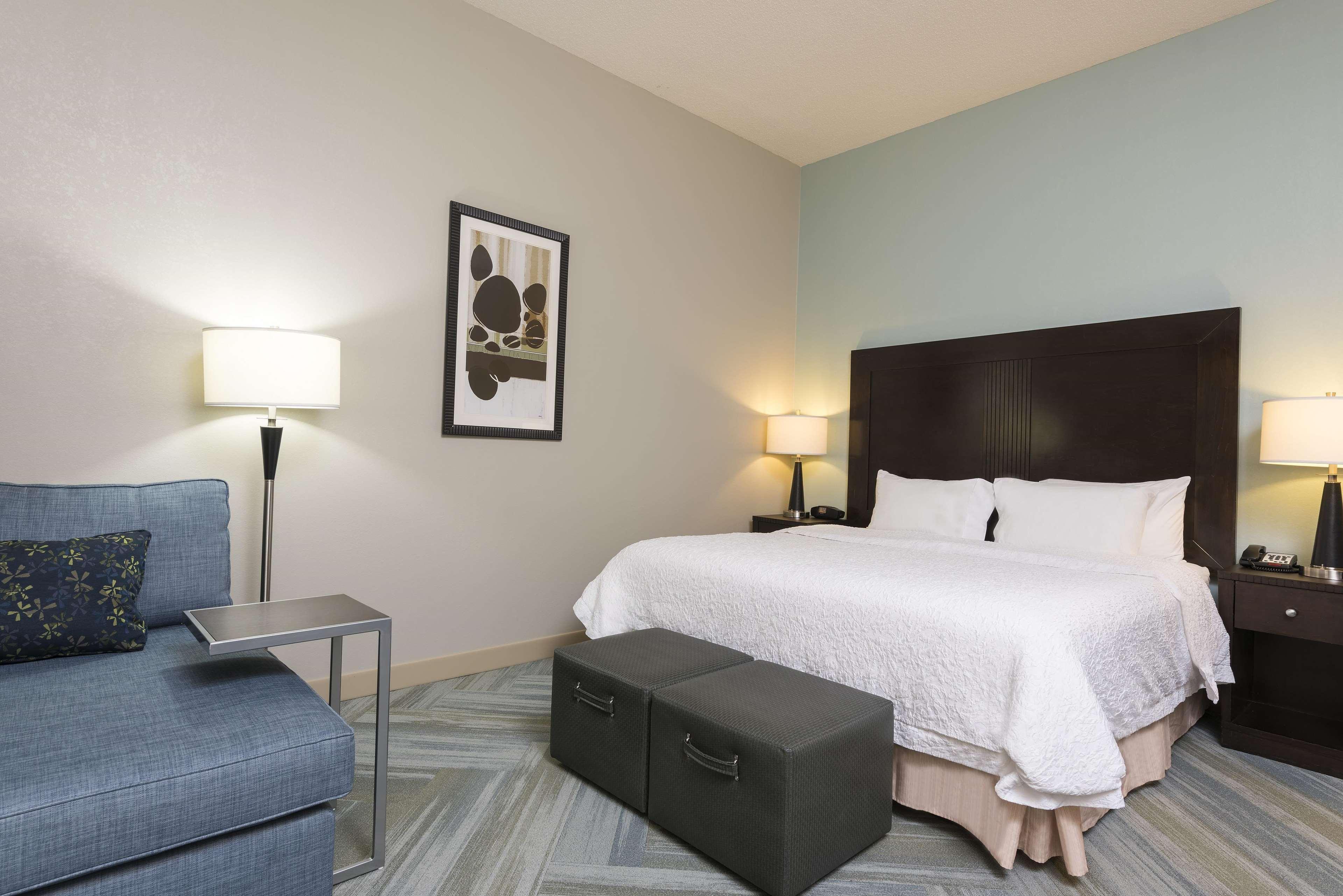 Hampton Inn Detroit Roseville Clinton Township Exteriör bild
