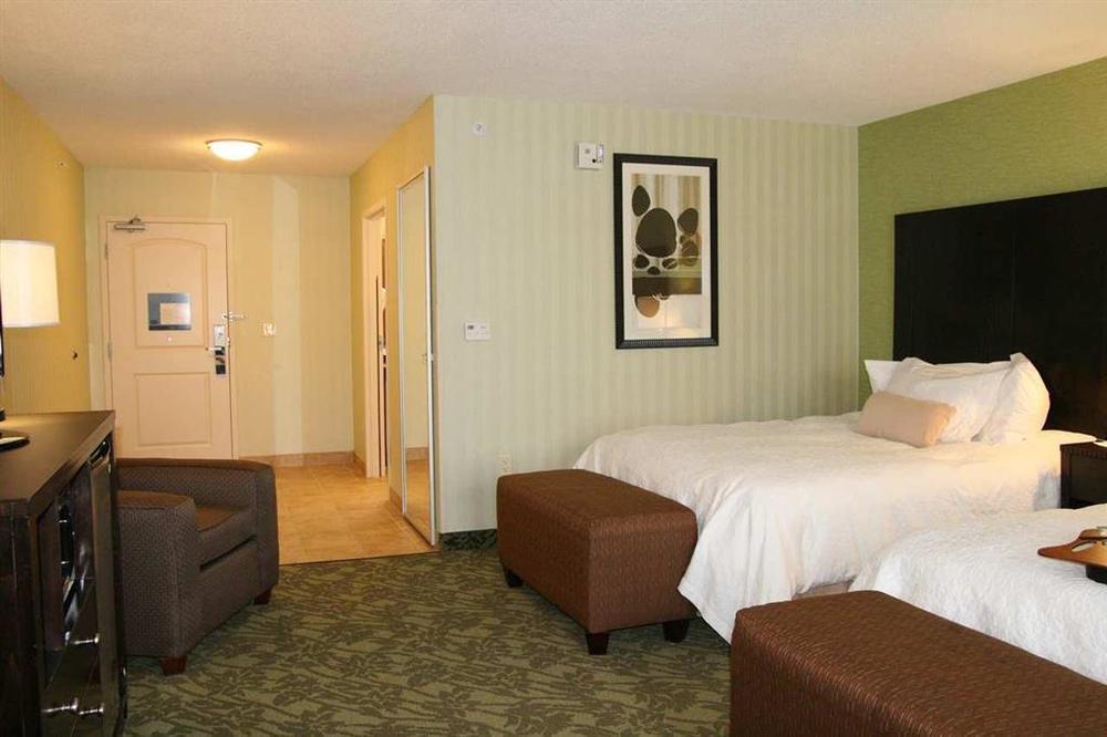 Hampton Inn Detroit Roseville Clinton Township Rum bild