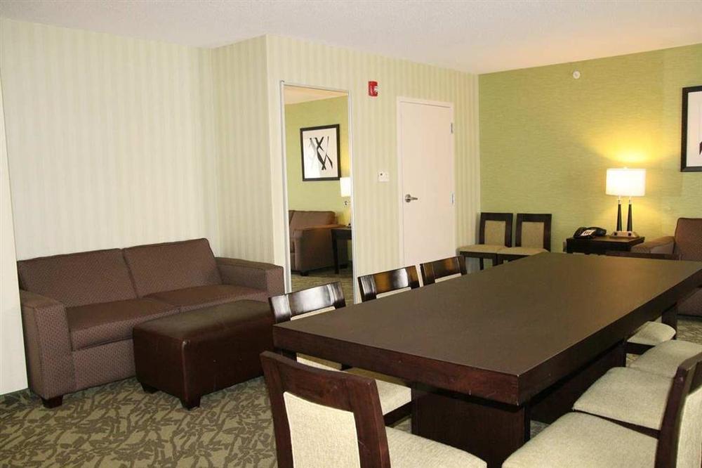 Hampton Inn Detroit Roseville Clinton Township Rum bild