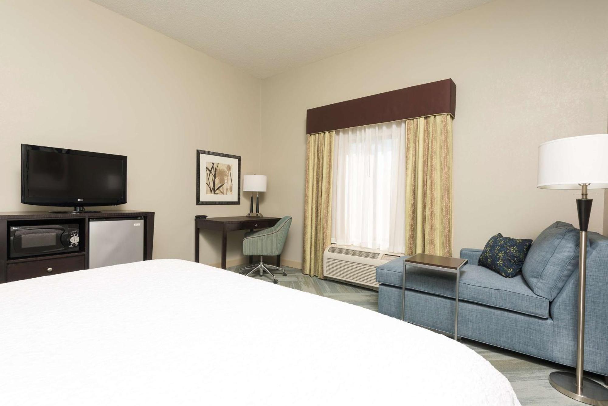 Hampton Inn Detroit Roseville Clinton Township Exteriör bild