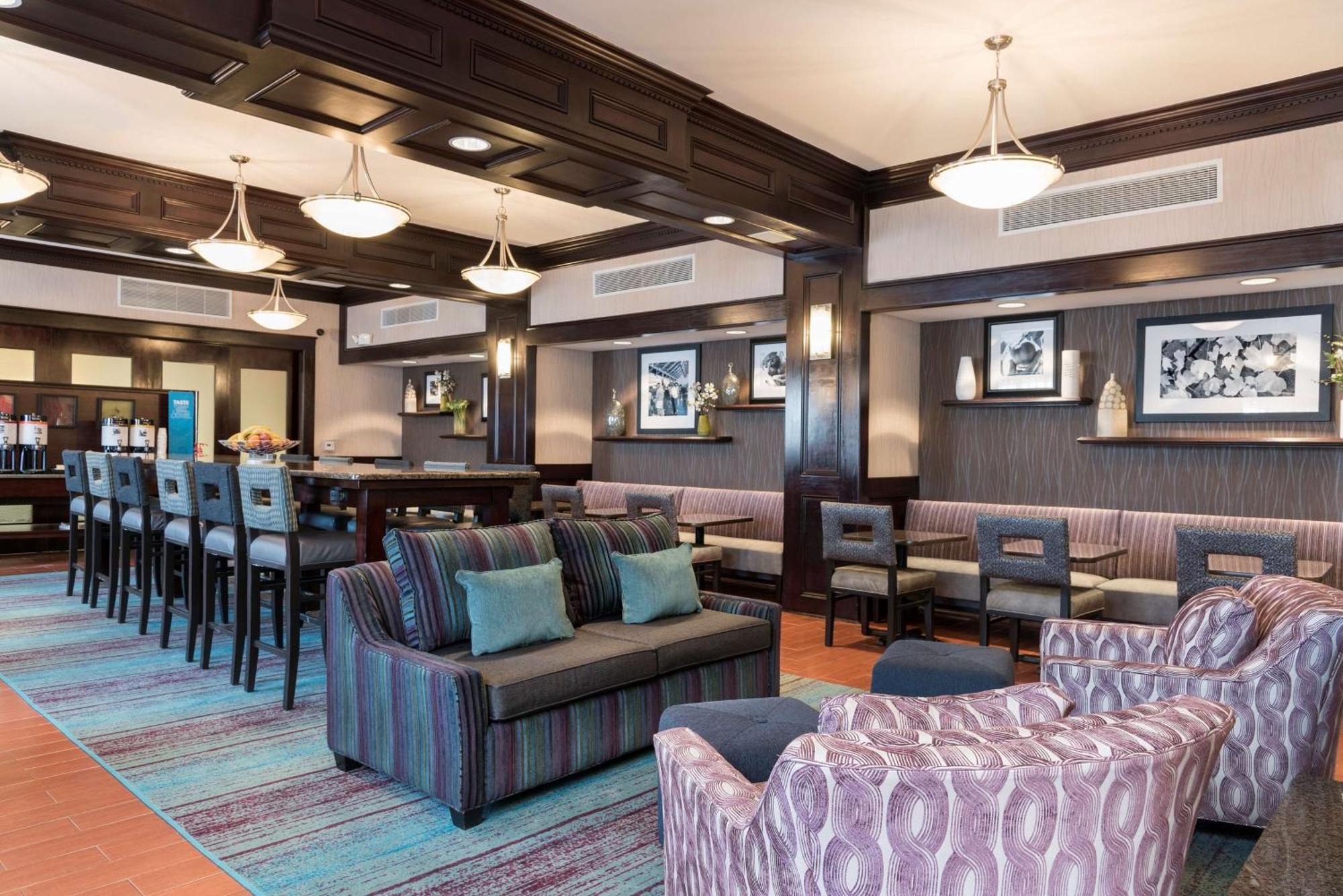 Hampton Inn Detroit Roseville Clinton Township Exteriör bild