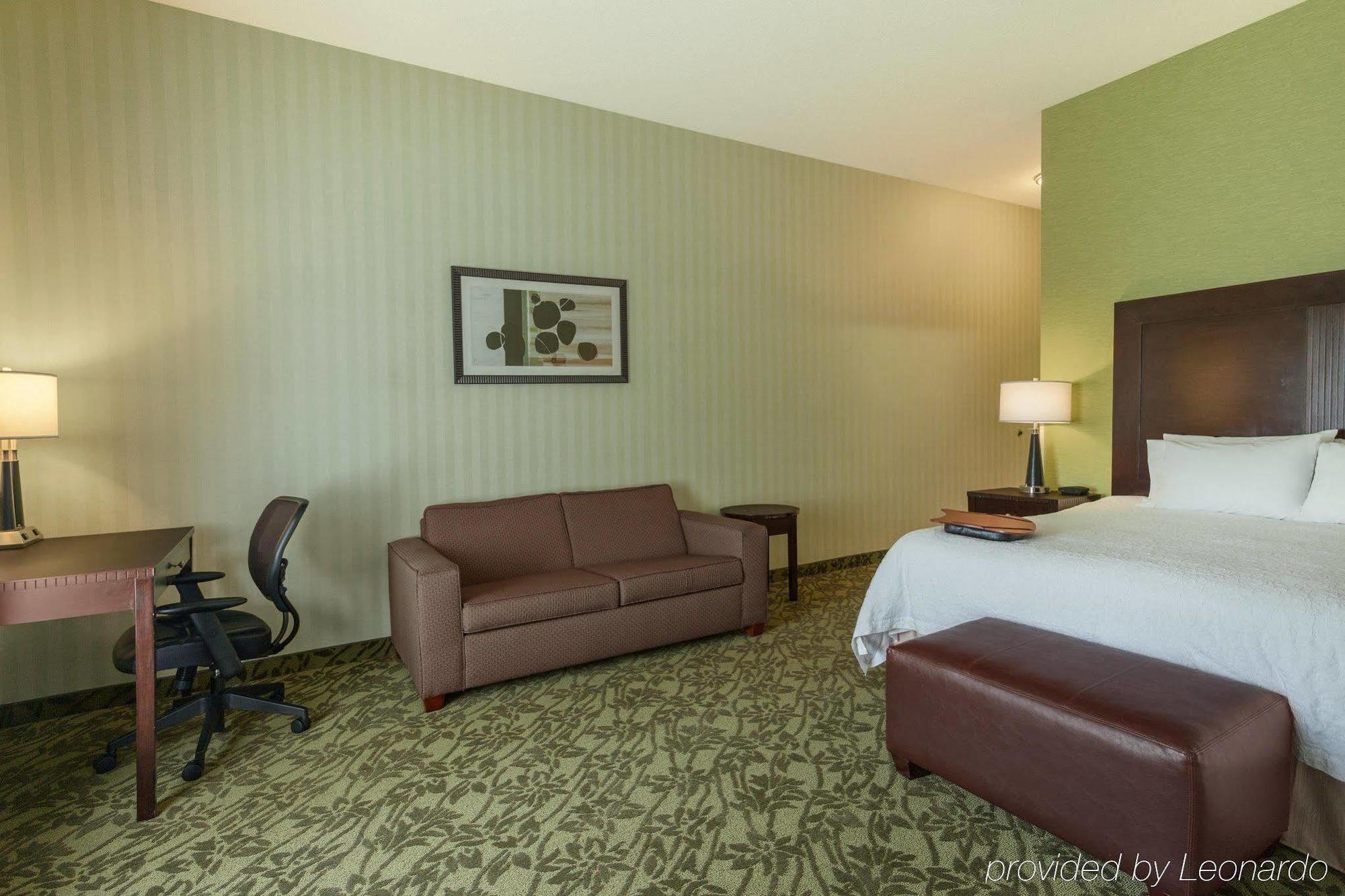 Hampton Inn Detroit Roseville Clinton Township Exteriör bild